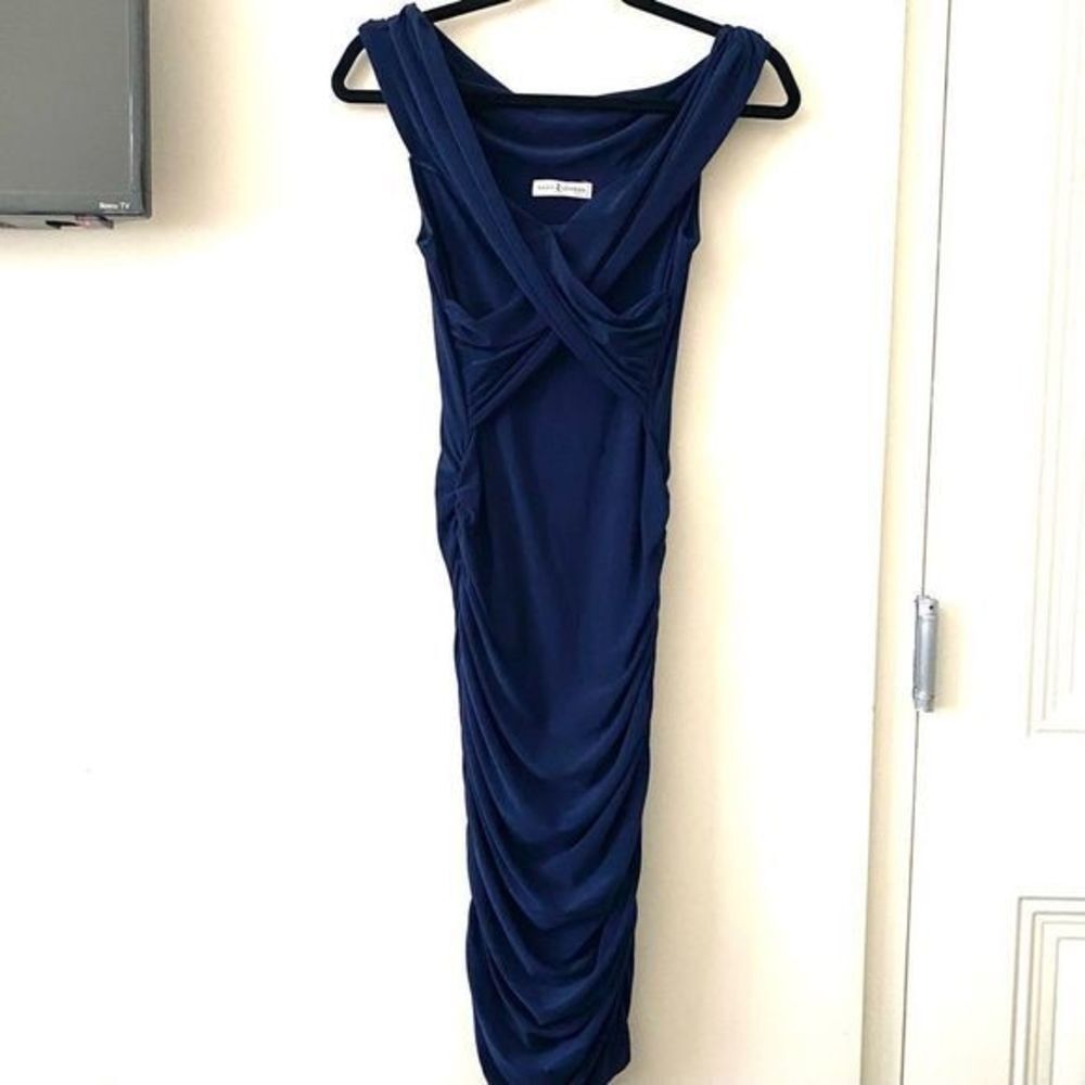 RARE LONDON Formal Dress Sz‎ 4